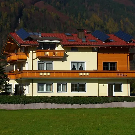 Neuhauser Apartment