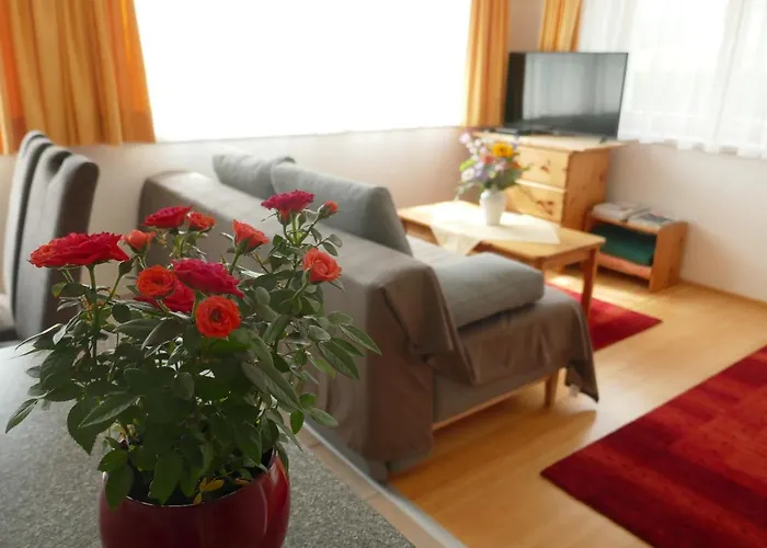 Neuhauser * Kramsach