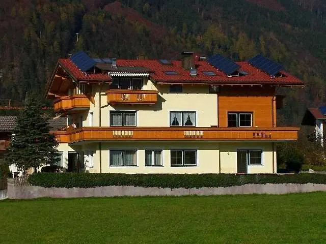 Neuhauser 아파트 크람사흐