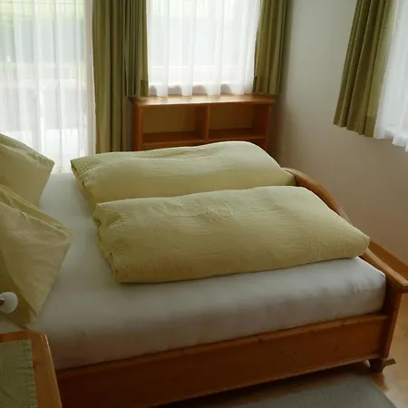 Neuhauser * Kramsach