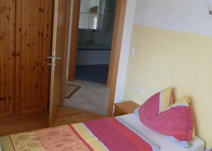 Neuhauser * Kramsach